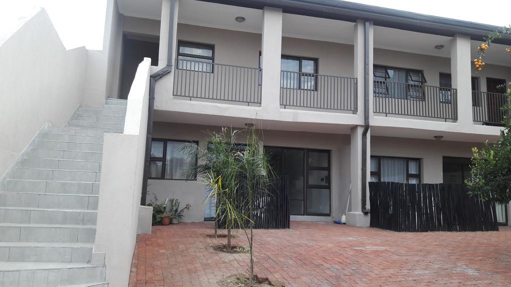 Self-Catering Studio, Unit 6 On Krupp 빈트후크 외부 사진